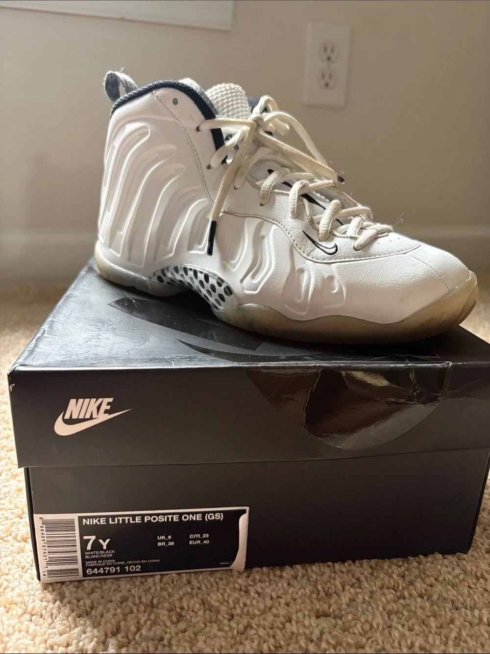 Nike White Kids Shoes Little Posite Style